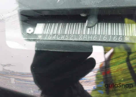 1994 Buick Park Avenue из США, поврежденный, VIN 1G4CW52L8RH616166